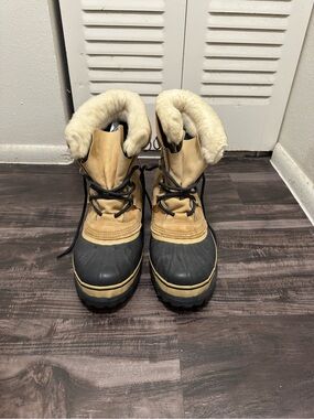 Men’s Sorel Heavy Duty Insulated Winter Snow Boots Size 11